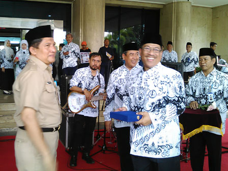 Pencarian PGRI Nias Utara - Persatuan Guru Republik Indonesia Cabang Nias Utara